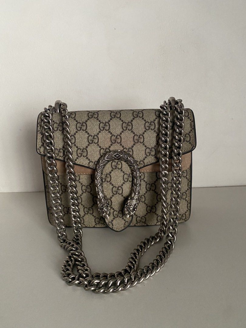 Gucci supreme mini (Category: Luxury Bags & Wallets) located in Valenzuela. Submitted by leneluxe (Listing ID 1432117819, Image 2). Description: Gucci Supreme mini sling bag Pvc and suede material Good condition No flaws Minimal signs of use in the body it has minimal color transfer please check all posted pictures .