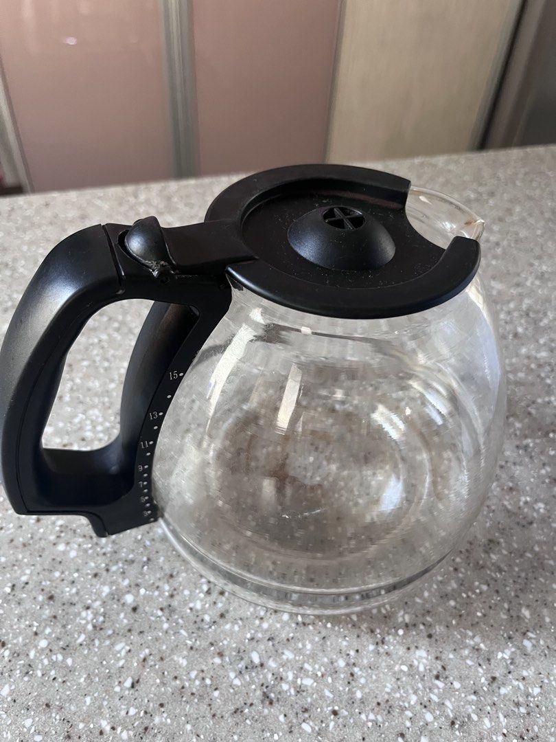 Hanabishi Coffee pot (Category: Coffee Machines & Makers) located in Mandaluyong City. Submitted by goodfair (Listing ID 1432077499, Image 3). Description: RFS: Extra pot Ships from Mandaluyong.