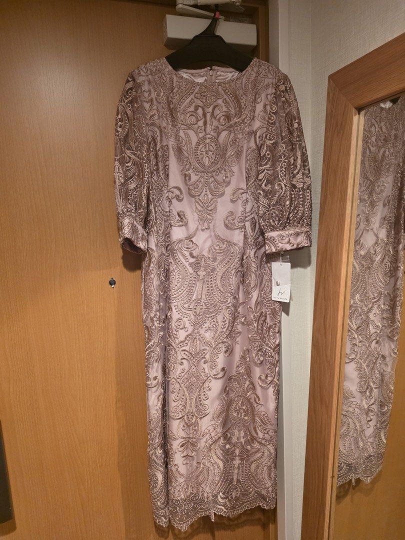 Haremode Rose Pink Dress Size L (Category: Dresses) located in Mandaluyong City. Submitted by mtdc1 (Listing ID 1432059405, Image 1). Description: - From Japan - Haremode rose pink dress - Size: L - Condition: New with tags - Features intricate embroidery - Flattering silhouette - Lace-up back detail - Reason for selling - found another dress to wear for an event .