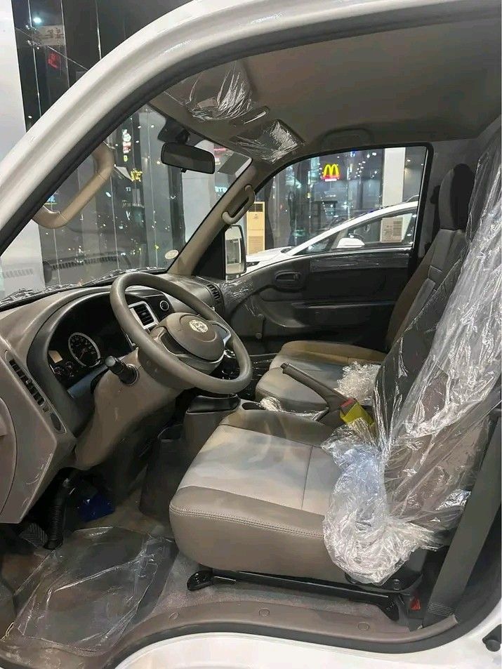 Hyundai H100 H100 Manual (Category: New Cars) located in Manila. Submitted by ariannegem17399 (Listing ID 1432056568, Image 3). Description: 𝙁𝙤𝙧 𝙄𝙣𝙦𝙪𝙞𝙧𝙞𝙚𝙨 𝙖𝙣𝙙 𝘼𝙨𝙨𝙞𝙨𝙩𝙖𝙣𝙘𝙚 ‎📍 𝐻𝑦𝑢𝑛𝑑𝑎𝑖 500 𝑆ℎ𝑎𝑤 𝐵𝑙𝑣𝑑 𝐵𝑟𝑔𝑦 𝑃𝑙𝑒𝑎𝑠𝑎𝑛𝑡 𝐻𝑖𝑙𝑙𝑠 𝑀𝑎𝑛𝑑𝑎𝑙𝑢𝑦𝑜𝑛𝑔 𝐶𝑖𝑡𝑦 ‎𝑳𝒐𝒐𝒌 𝑭𝒐𝒓 : 𝑨𝒓𝒊𝒂𝒏𝒏𝒆 𝑮𝒆𝒎 𝑷𝒂𝒓𝒍𝒂𝒏.