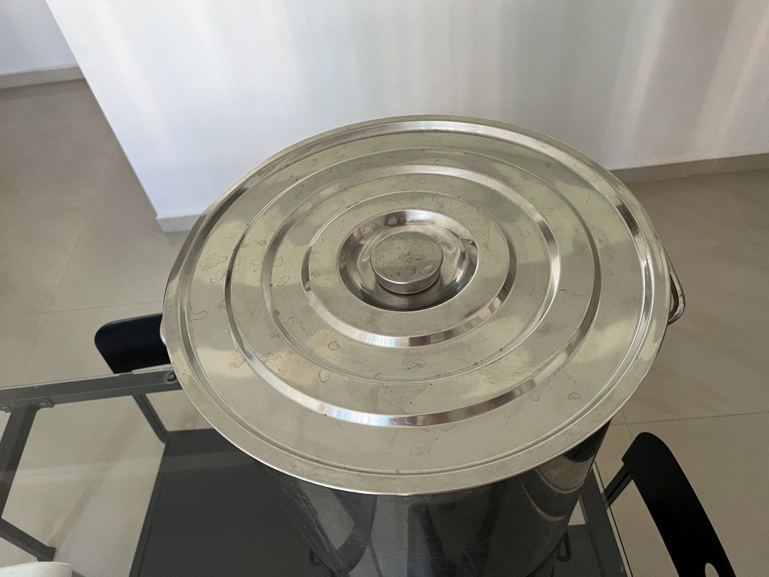 Large Stainless Steel Pot with Lid483844351927275521