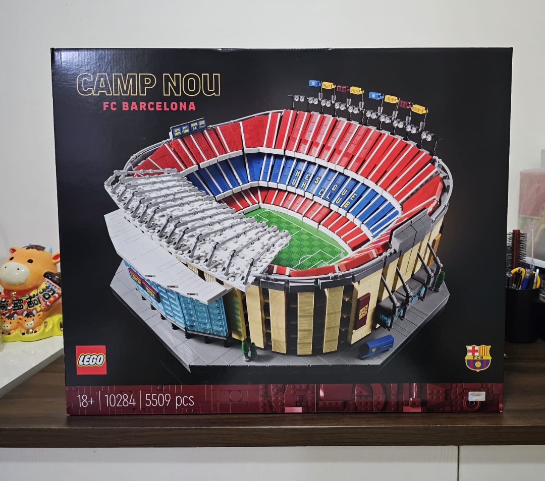 Lego 模型 #10284 - Camp Rou FC Barcelona (魯營球場), 興趣及遊戲, 玩具 & 遊戲類 - Carousell