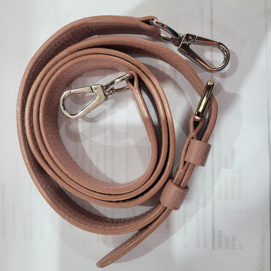 Louis Vuitton Lv Bag Strap (Category: Luxury Bags & Wallets) located in Iloilo. Submitted by ilonggawithheartfeltbeauty (Listing ID 1432022399, Image 1). Description: Guaranteed Authentic From Capuccine Bag Condition : minimal signs of wear. hindi nagagamit. i sold the bag already separately. Selling Low.