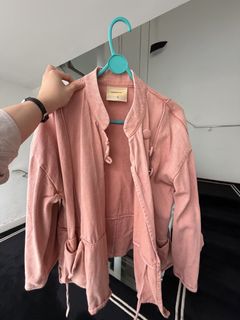 (Category: ) located in . Submitted by yayas_preloved (Listing ID 1432049704, Image 1). Description: .