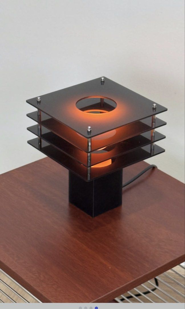 Modern Acrylic Table Lamp (Category: Lighting) located in Quezon City. Submitted by nabi1004 (Listing ID 1432036154, Image 2). Description: silverhome.ph on ig.