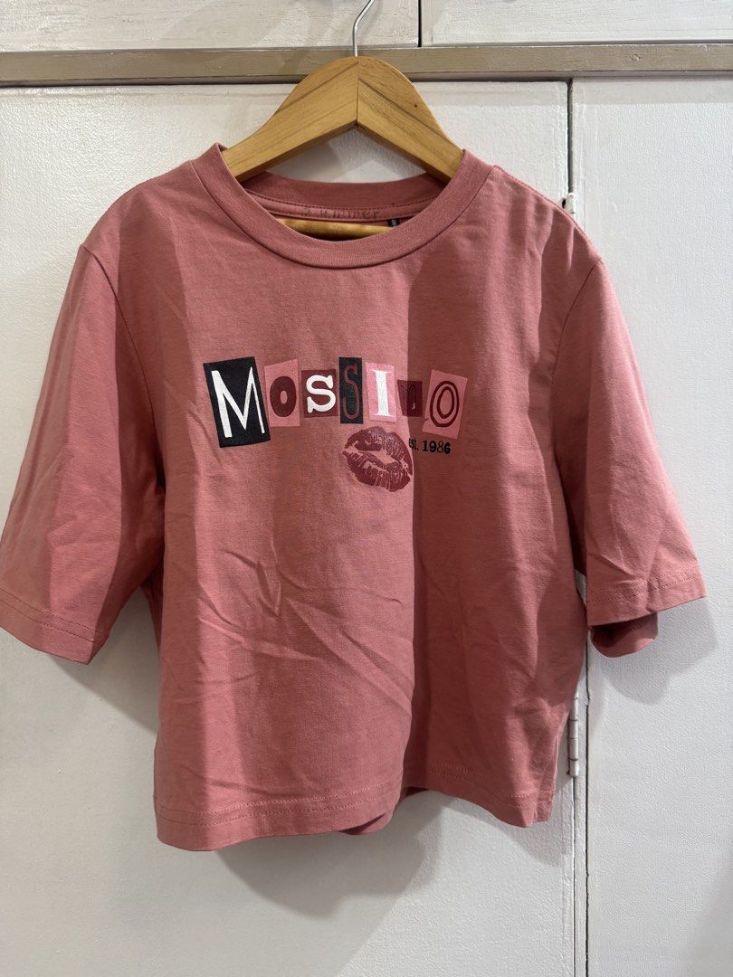 Mossimo Crop Top (Category: Babies & Kids Fashion) located in Manila. Submitted by JustInCase (Listing ID 1432115314, Image 1). Description: For sale Mossimo Good condition Size M 150 Manila area .