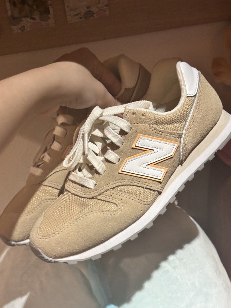 New Balance 373 Beige Sneakers (Category: Sneakers) located in Paranaque City. Submitted by coconutnut_ (Listing ID 1432131287, Image 1). Description: - New Balance 373 classic lifestyle shoes - Beige colorway - never worn! brand new selling to declutter - 100% authentic - bought for 3k on zalora Mop: gcash/bpi/metrobank Mod: lalamove/grab booked by buyer.