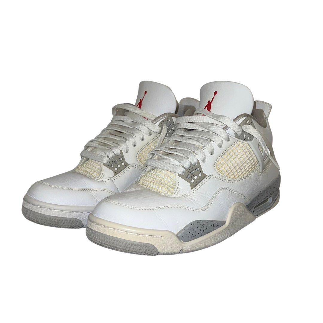 Nike Air Jordan 4 Retro White Oreo (Category: Sneakers) located in Quezon City. Submitted by zhobby (Listing ID 1432109932, Image 1). Description: - Air Jordan 4 Retro - Colorway: White, and Grey - Iconic Jumpman logo on the tongue - White leather upper - Grey accents on midsole and wings - Sole: White, grey, and speckled detailing - Includes white laces.