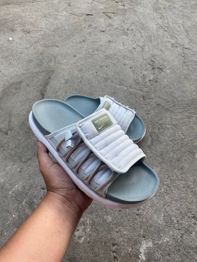 Nike Asuna 2 Slides (Category: Slippers & Slides) located in Calamba. Submitted by thriftguide (Listing ID 1432102801, Image 1). Description: Nike Asuna 2 Slides Authentic Bought From Nike Store With Box Size 8 Mens (26 CM) Excellent Condition No Issue Needs Cleaning lang RFS: Snug Fit (Mas okay sa size 7 to 7.5 Mens na paa ang mag susuot, masikip sa size 8 na paa) Dm to purchase 📩.