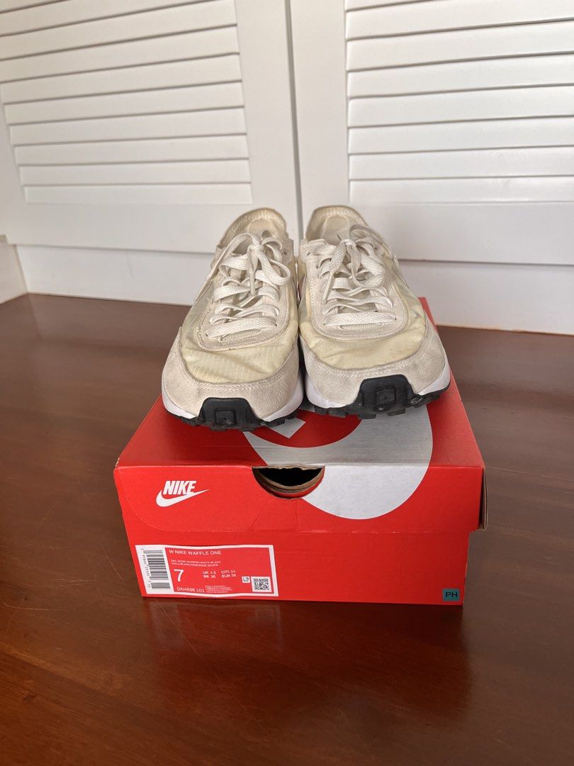 Nike Waffle One Sneakers (Category: Sneakers) located in Paranaque City. Submitted by threadup (Listing ID 1432031723, Image 3). Description: - Nike Waffle One sneakers - Size 7 - Light colorway - Includes original box - White laces and sole - Authentic Nike logo visible.