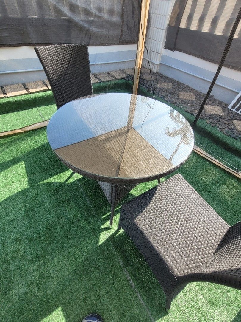 Outdoor solid table set (Category: Outdoor Furniture) located in Kuala Lumpur. Submitted by observer2017 (Listing ID 1432080032, Image 3). Description: .