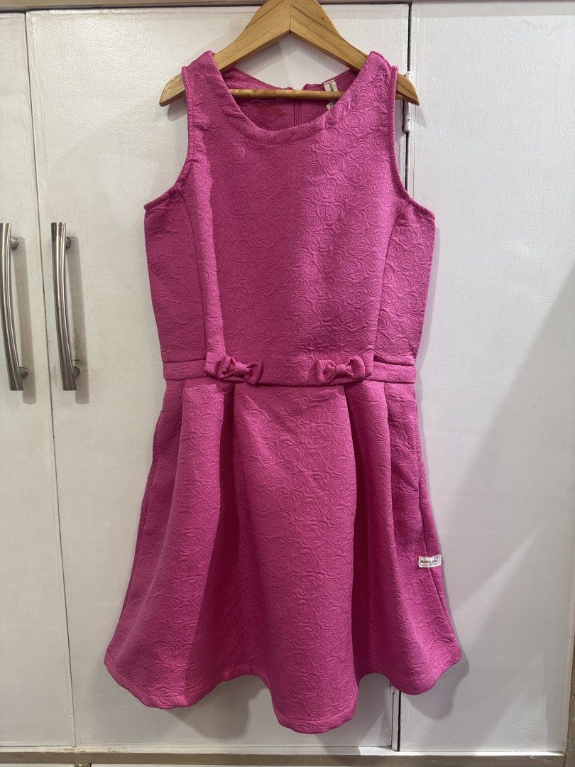 Pink Sleeveless Dress (Category: Dresses) located in Manila. Submitted by JustInCase (Listing ID 1432117262, Image 1). Description: For sale Moose girl pink dress Good condition Size 12 (9-11 years old) 150 Manila area.
