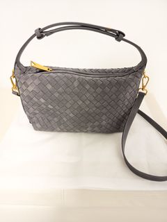 (Category: ) located in . Submitted by funshopper (Listing ID 1432124434, Image 1). Description: .