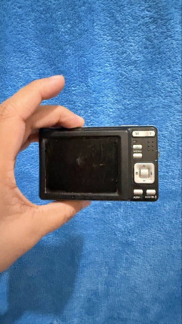 Rollei CL 110 (Category: Cameras) located in Manila. Submitted by decluttersss (Listing ID 1432000625, Image 2). Description: For parts nalang siguro, di ko sure if working eh. Di ko matandaan kasi nung time na mahilig ako sa mga camera, ngayon nawalan na ng gana. Buy at your own risk. .
