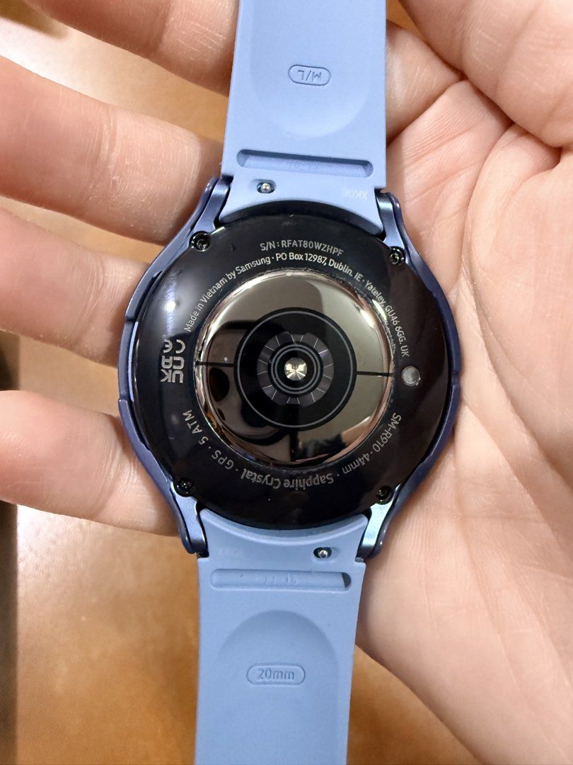 Samsung Galaxy Watch 5 (Category: Wearables & Smart Watches) located in Quezon City. Submitted by decluttererwhenever (Listing ID 1432136624, Image 3). Description: Almost new Seldom used Complete set - watch, original strap, charger, box With screen protector since day 1 SF to be shouldered by the buyer No lowballers please For sale only (not trades).