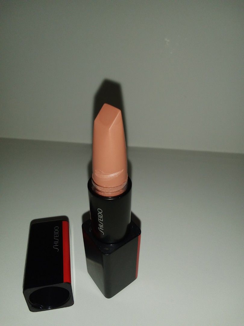 Shiseido ModernMatte Powder Lipstick (Category: Makeup) located in Silang. Submitted by clementinelovestodeclutter (Listing ID 1432161064, Image 2). Description: Auth Shiseido ModernMatte Powder Lipstick Shade: 503 Nude Streak Minimal flaw: With light dents on lower part of the lippie BNEW, UNUSED no box.