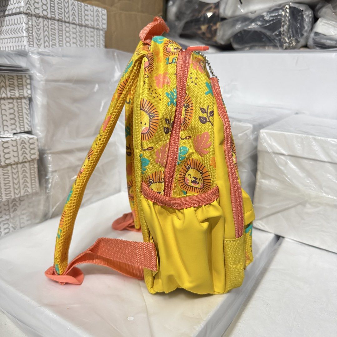 Smiggle Teeny Tiny Backpack (Category: Diaper Bags & Wetbags) located in Bulacan. Submitted by mykakarizza (Listing ID 1432122010, Image 2). Description: RESTOCK✨✨ ₱750 Teeny Tiny Backpack (Baby boys design) Dimensions: 26x10x21cm With Smiggle Plastic Bag 📸 Actual pics! 🙋🏻‍♀️.