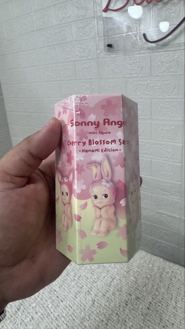 Sonny Angel Cherry Blossom Hanami Edition (Category: Designer & Blind Box Toys) located in Cavite. Submitted by blairful (Listing ID 1432048010, Image 1). Description: Sonny Angel hippers, figurines and collectibles.