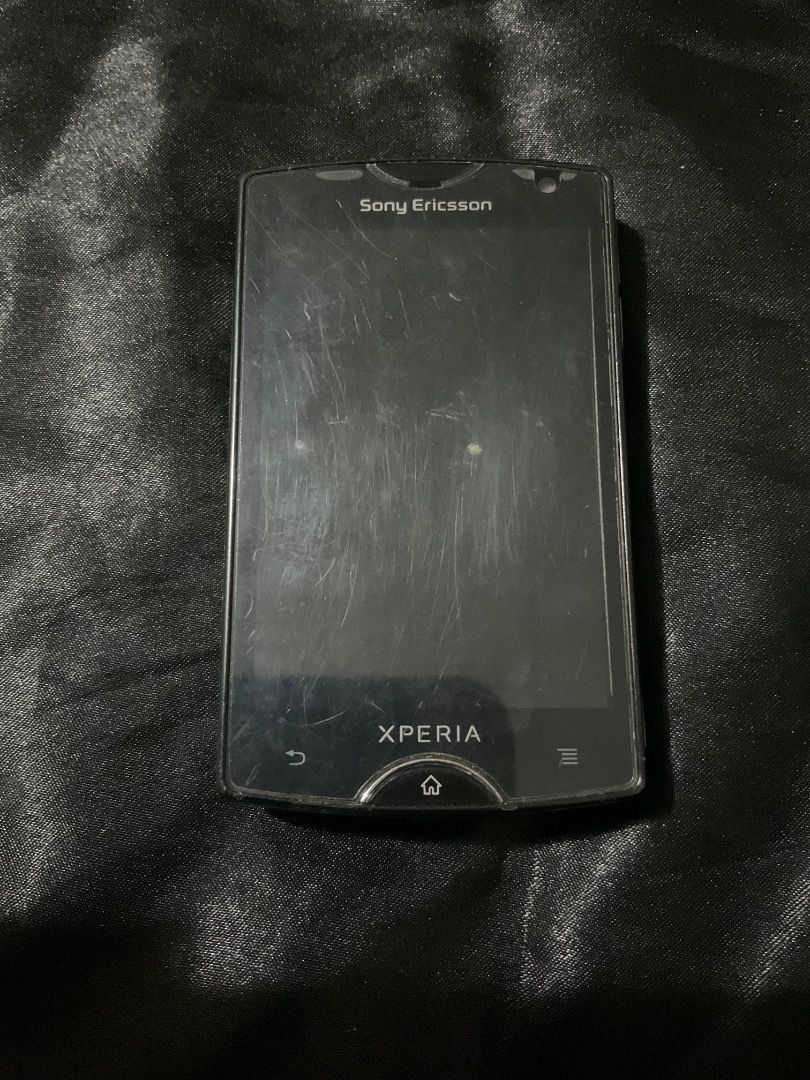 Sony Ericsson Xperia Mini ST15i 2011 (Category: Early Generation Mobile Phones) located in Binan City. Submitted by tring_ (Listing ID 1432016131, Image 1). Description: Sony Ericsson Xperia Mini 2011 Tested and working Sensitive volume buttons Backlight flickers sometimes Multiple scratches on screen protector Heavily scratched back cover Lost charging port cover Includes Unit 1 x Battery 1 x Charger Dimensions: 88 x 52 x 16 mm (3.46 x 2.05 x 0.