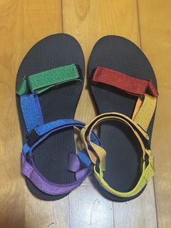 （分類：）位於 。 由 ceeloman 提交（商品編號 1432004804，圖片 1）。簡介： 。