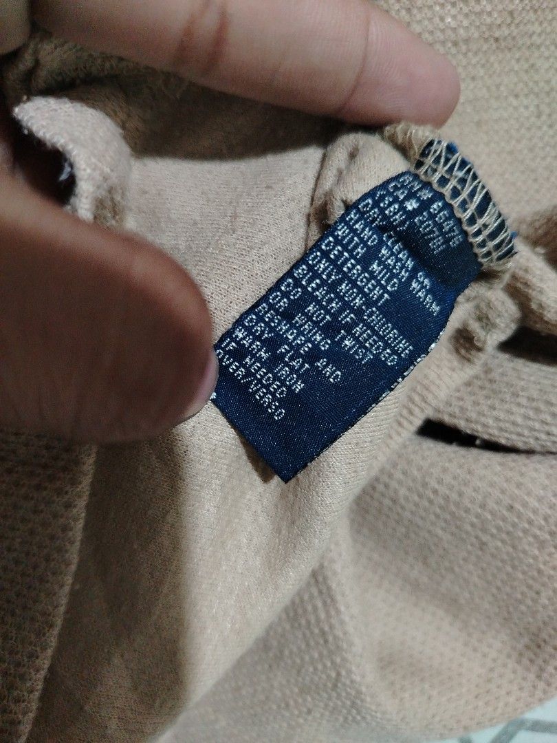 TOMMY HILFIGER KNITTED BROWN SHIRT (Category: Tshirts & Polo Shirts ) located in Mabalacat. Submitted by avathrifter (Listing ID 1432177948, Image 3). Description: EXCELLENT CONDITION GOOD AS NEW 9.5/10 COLOR RATE MEDIUM TO LARGE 20 WIDTH / 27 LENGTH REMOVABLE LINTS MOP - GCASH COURIER - J&T UNLI VIDEO CALL UNLI VOUCH MABALACAT , PAMPANGA 📍 📍 REMINDERS Please read the item details before purchasing. Color may vary due to lighting. These items a