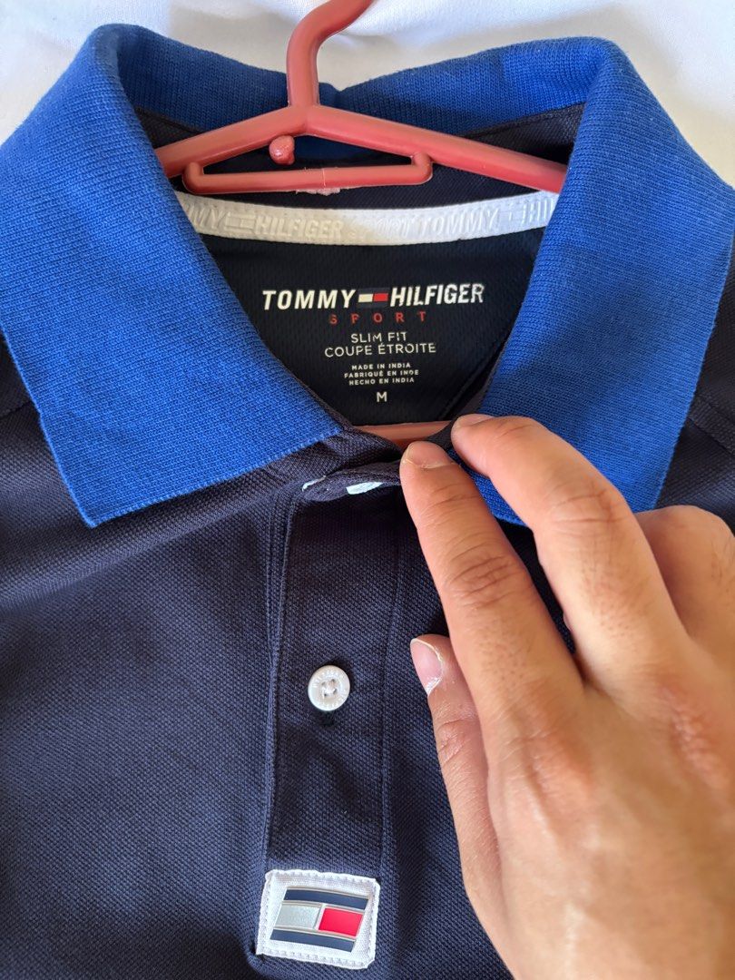 Tommy hilfiger polo shirt (Category: Tshirts & Polo Shirts ) located in San Ildefonso. Submitted by PatchAdamss (Listing ID 1432076155, Image 3). Description: For sale! Tommy hilfiger polo shirt Navy blue Used once! 10/10 condition Like new!.