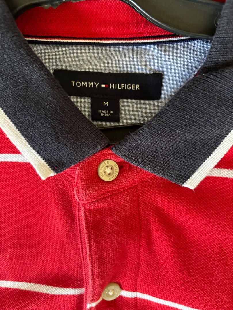 Tommy hilfiger polo shirt (Category: Tshirts & Polo Shirts ) located in San Ildefonso. Submitted by PatchAdamss (Listing ID 1432077485, Image 3). Description: For sale! Tommy hilfiger polo shirt Red 8/10 Slight collar fade Clean!.
