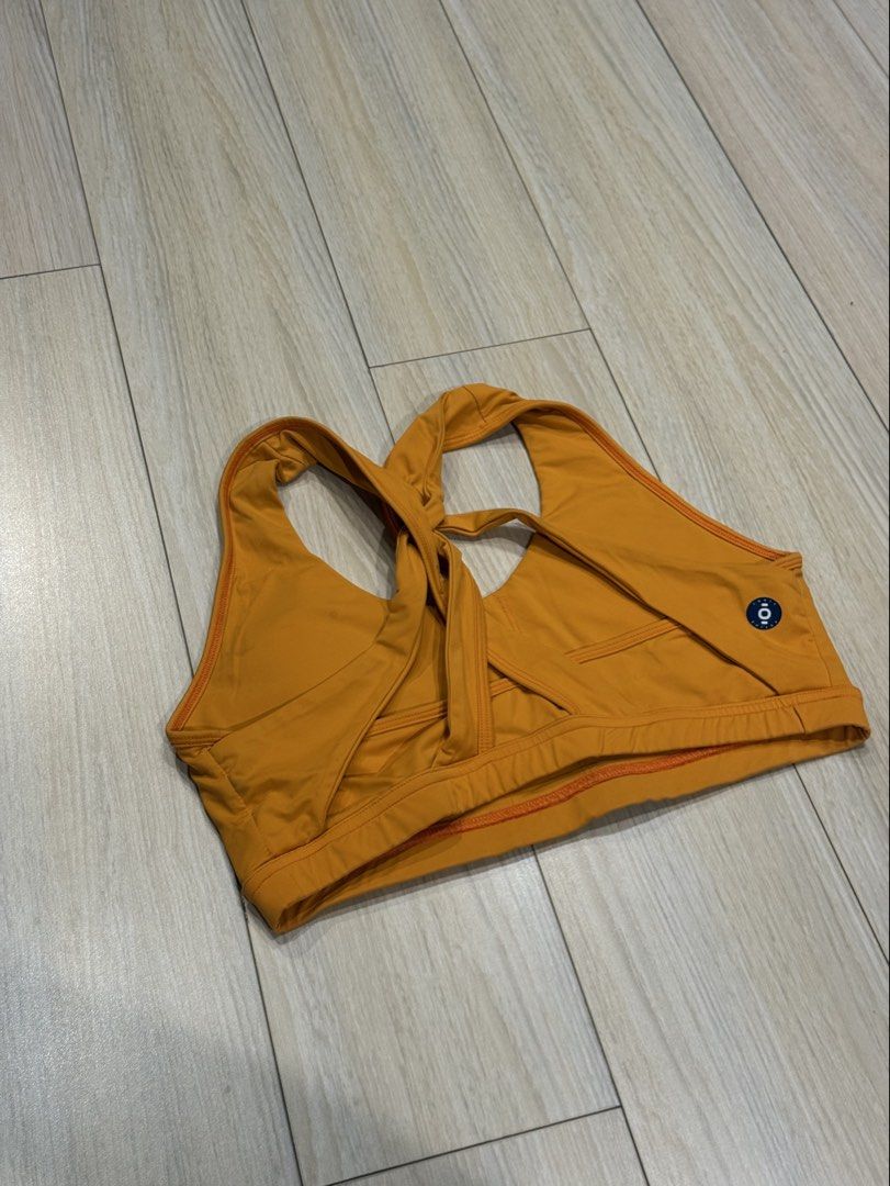 Tonic Sports Bra - Orange - Size M (Category: Activewear) located in Mandaluyong City. Submitted by justsomeofmythings_ (Listing ID 1432004467, Image 2). Description: .