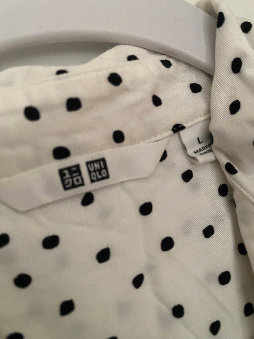 Uniqlo Polka Dot Shirt - Large (Category: Shirts) located in Santa Rosa. Submitted by 014cauliflower (Listing ID 1432100530, Image 3). Description: - Uniqlo polka dot shirt - Size: Large - Features: Long sleeves, button-down front #carousave2026.