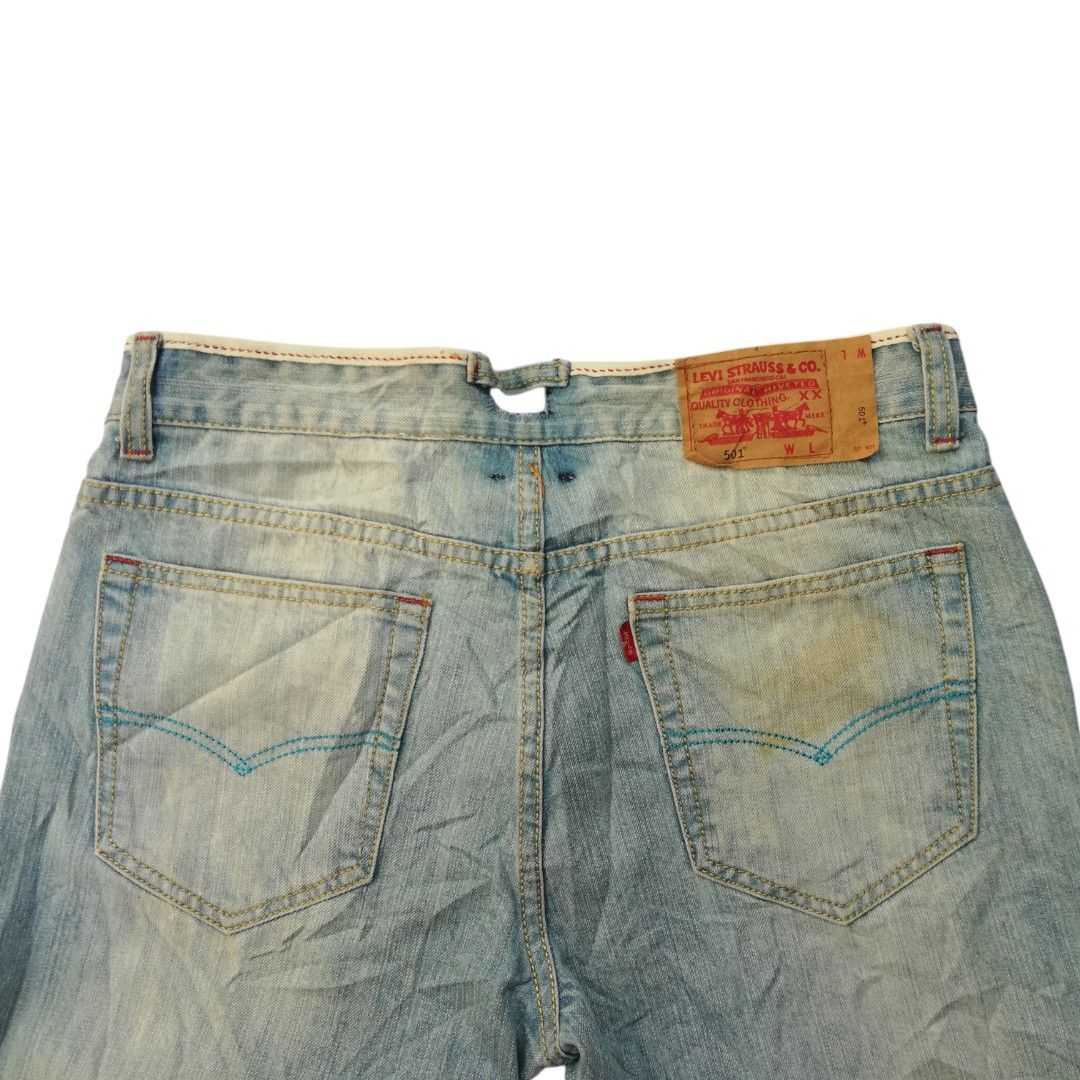 Vintage Levis 501 Light Washed Jeans (Category: Jeans) located in Cadiz. Submitted by hunteer (Listing ID 1432149829, Image 3). Description: For Sale! Vintage Levis 501 Blue Jeans ‎ ‎ ‎• Good Condition, 8.5 out of 10 color rate ‎• 100% Cotton, Size 34 • Authenticity not guaranteed ‎• Dimes: Direct Chat ‎• Issue: Need Wash, Stains, Tailored ‎• Message me for details, fix price ‎ ‎See photos (lighting may affect color) ‎Pm if interested — buyer pay