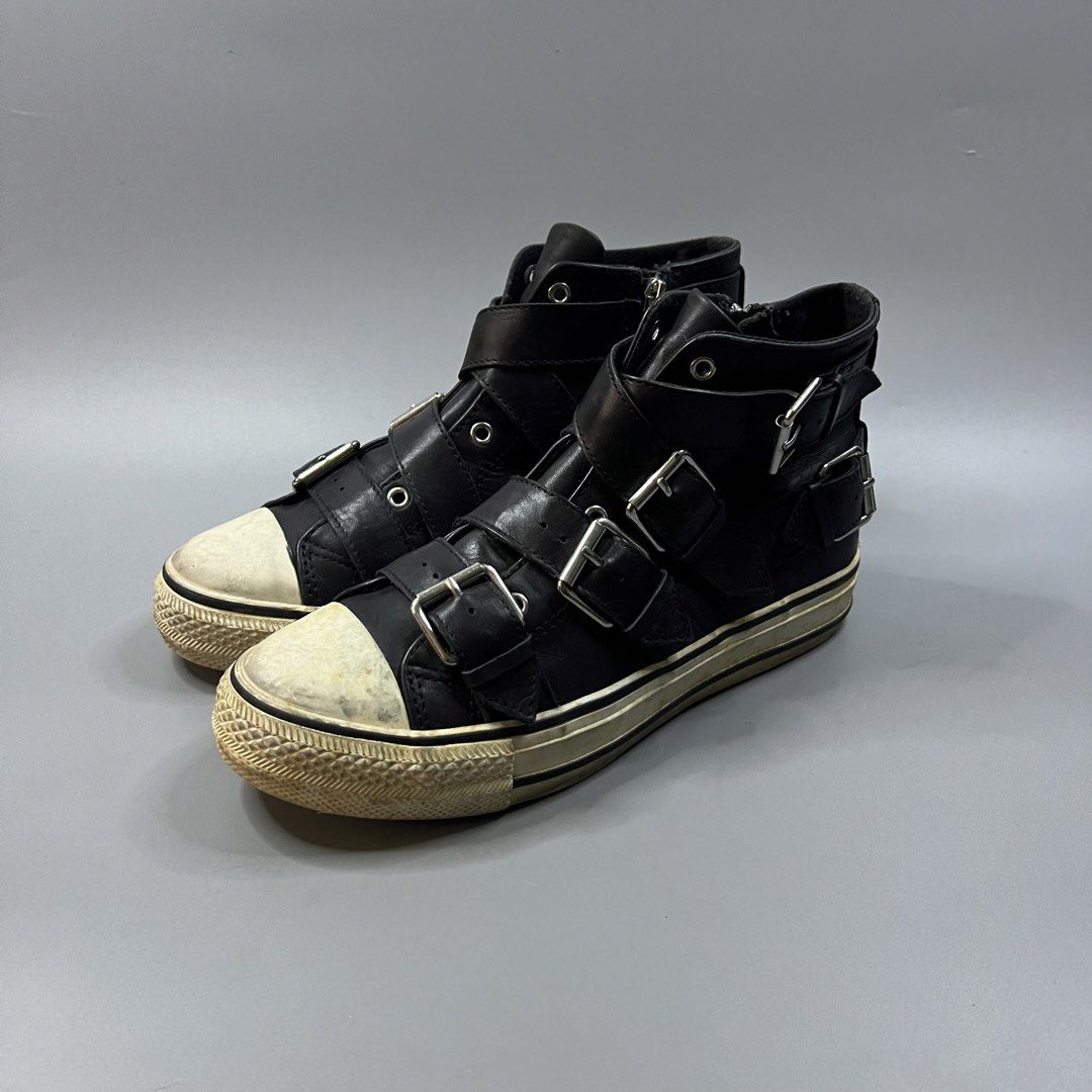 (Y2K) ASH - Wedge Velcro Leather Sneaker (Category: Wedges) located in Paranaque City. Submitted by millennial_goodz (Listing ID 1432139968, Image 3). Description: WTS (Y2K) ASH - Wedge Velcro Leather Sneaker Size 38 Excellent condition - Needs minimal cleaning only Authentic, pair only P1,999 only DM.