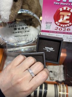 （分類：）位於 。 由 360_Luxury 提交（商品編號 1432304839，圖片 1）。簡介： 。