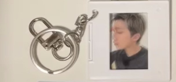 （分類：）位於 。 由 taekookk 提交（商品編號 1432305584，圖片 1）。簡介： 。