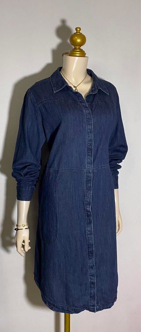 a new day Denim Dress (Category: Dresses) located in Quezon City. Submitted by queensootd20 (Listing ID 1432203859, Image 1). Description: a.n.a (A New Approach)dark blue denim shirt dress, is a versatile, long-sleeved piece featuring a full button-down front and side pockets. It is designed with a relaxed fit and a collared neckline, making it suitable for both casual and slightly more structured looks. ✨Product Details✨ Brand: a.n.a (A New Appr