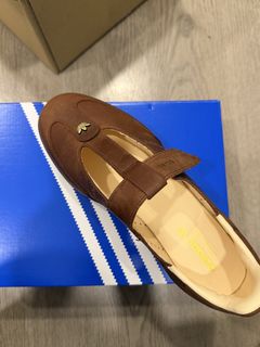 (Category: ) located in . Submitted by add.closet (Listing ID 1432235690, Image 1). Description: .