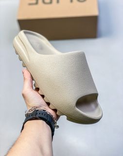 100+ Yeezy slides For Sale | Men's Fashion | Carousell Singapore
