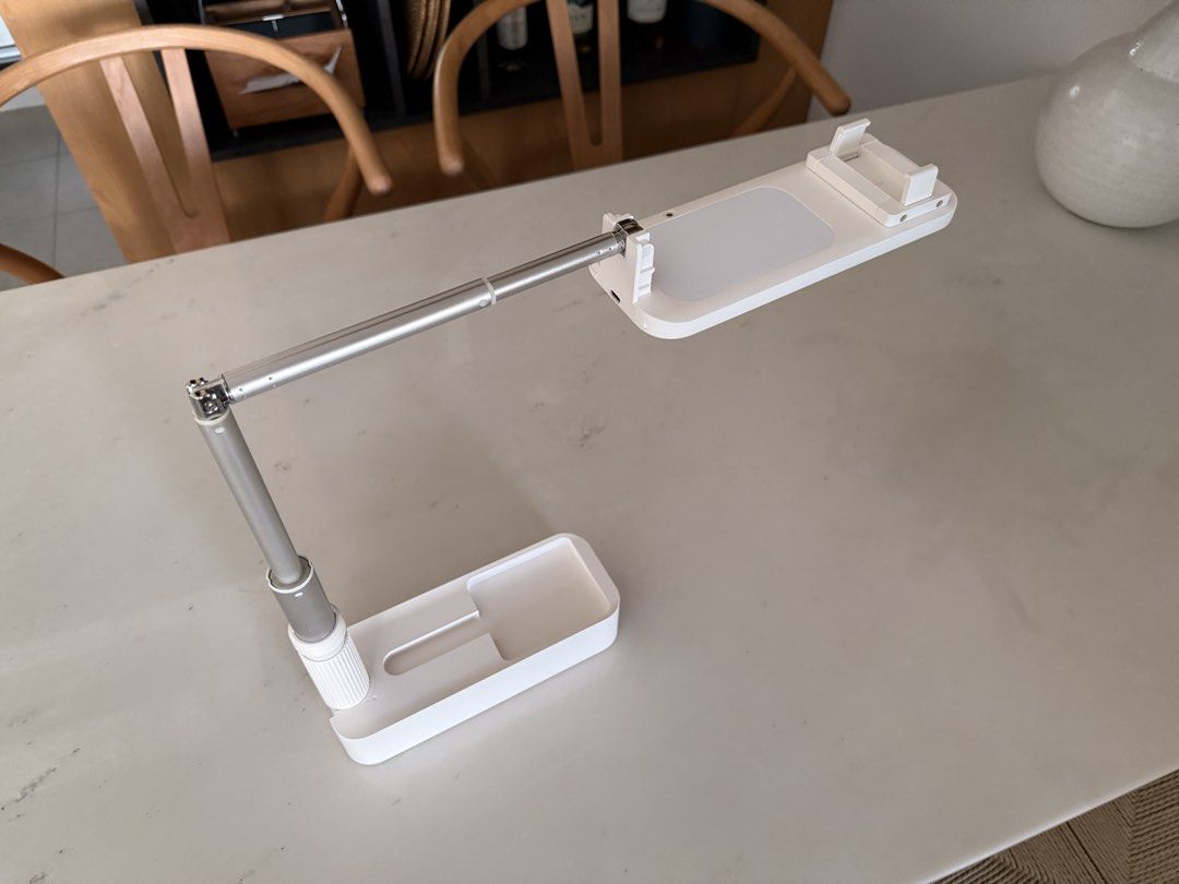 Adjustable LED Desk Lamp - White441114917455144962