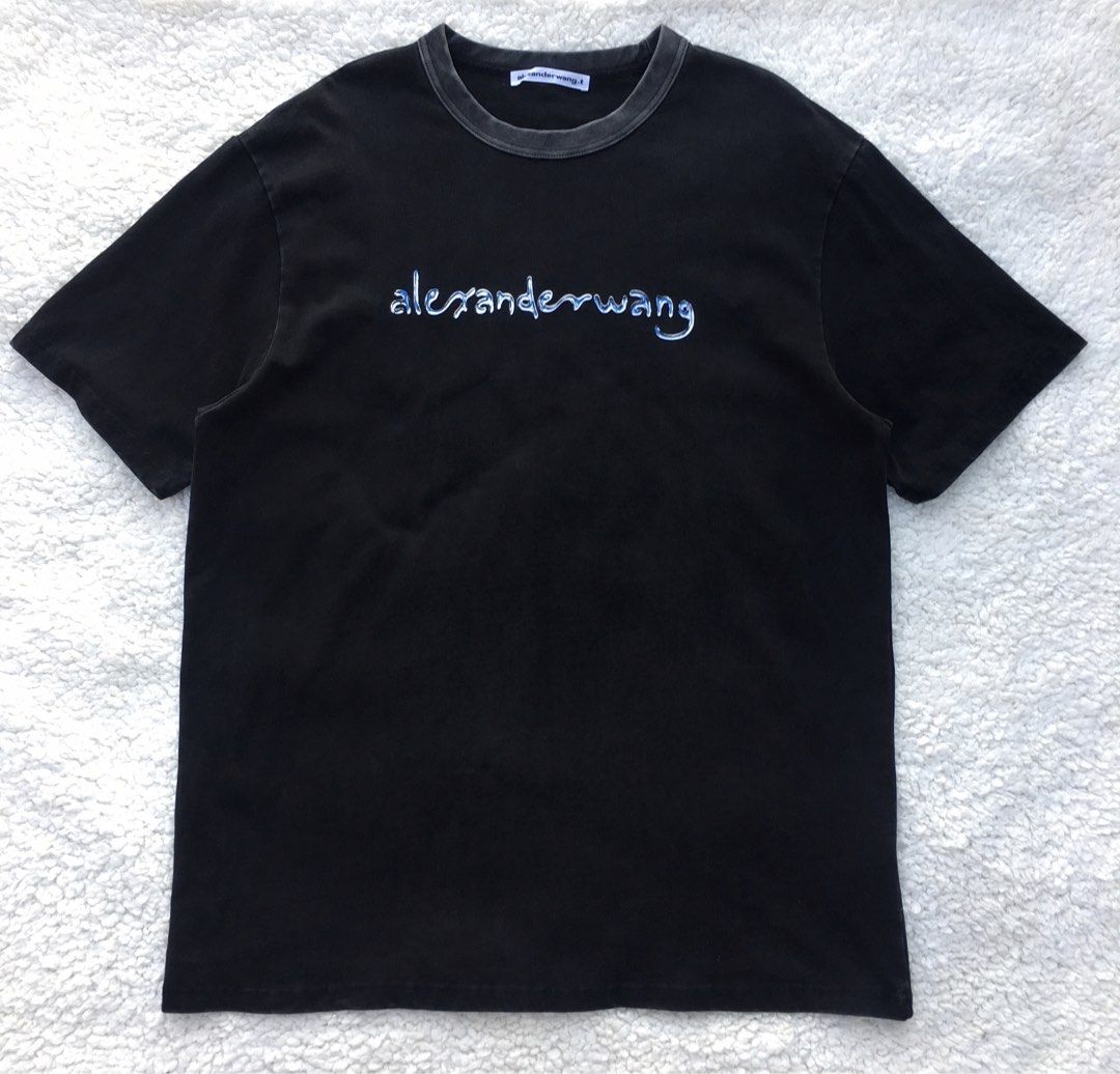 ALEXANDER WANG - ACID WASH SHIRT (Category: Tshirts & Polo Shirts ) located in Bacolod City. Submitted by mic_moneyyyyy (Listing ID 1432321055, Image 1). Description: ALEXANDER WANG - ACID WASH SHIRT Size : Medium Width : 23 Length : 30 Condition : Verygood No issue need wash.