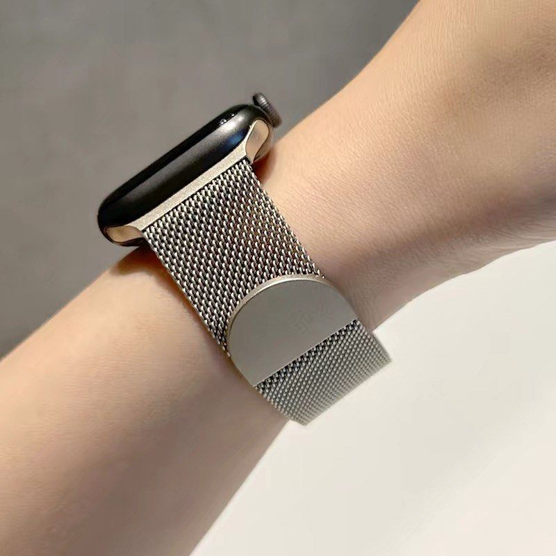 由 pinpindotdot (刊登 ID 1432322521，圖片 1) 提交，位於 台北市 (Taipei) 的 Apple watch 錶帶（不含手錶） (類別：手錶)，說明：40mm 4個合售只有錶帶不包含手錶。