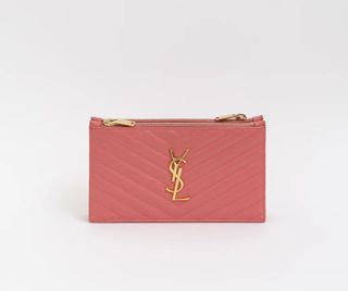 (Category: ) located in . Submitted by jtia_designer_luxury_fashion (Listing ID 1432216748, Image 1). Description: .