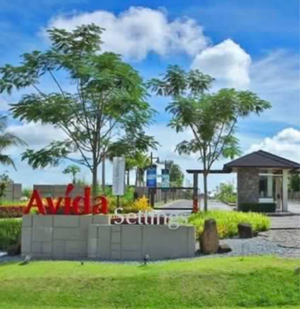 Avida Setting For Sale (Category: Lot) located in Calamba. Submitted by nuvaliproperties16 (Listing ID 1432284265, Image 1). Description: Avida Settings Nuvali lot only for sale below the market value! Details: ▪️Lot area 205 sqm ▪️Iregular cut ▪️Near the clubhouse ▪️Clean title ▪️Asking Price ₱6,150,000 or 30k/sq.m net of taxes Mode of payment ▪️Cash or Bank Financing.