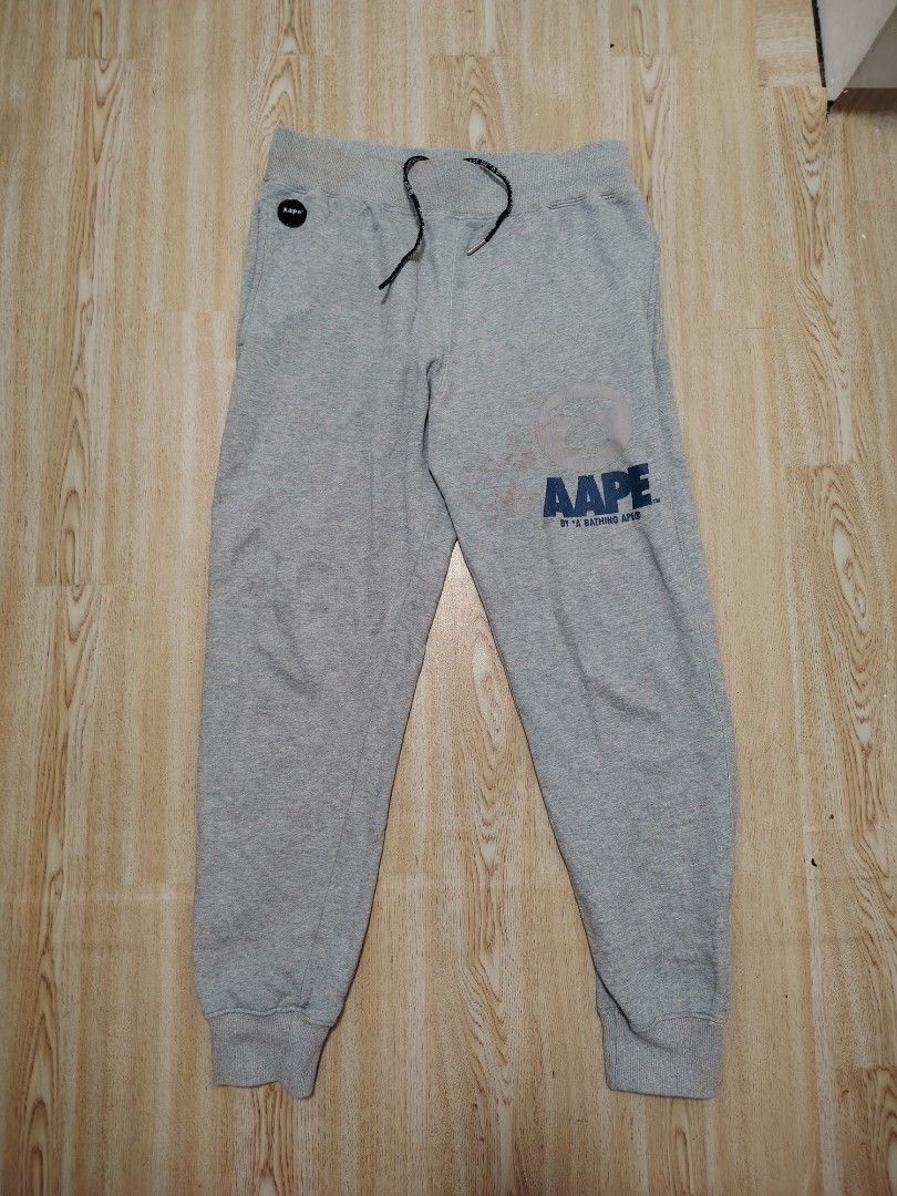 BATHING APE PANTS (Category: Joggers) located in Pasay City. Submitted by gggian2 (Listing ID 1432316416, Image 1). Description: small issues large on tag pasay location.