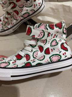 (Category: ) located in . Submitted by lindsz (Listing ID 1432335892, Image 1). Description: .