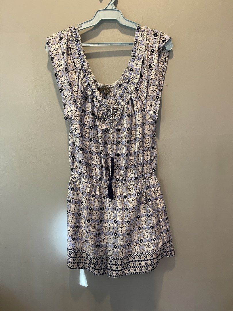 Bohemian Print Romper (Category: Rompers) located in Muntinlupa City. Submitted by cheeeeky (Listing ID 1432282377, Image 1). Description: - Bohemian print romper - Blue and white colors - Off-the-shoulder design - Drawstring neckline - Cinched waist - Includes pockets - Decorative tassel - Patterned hemline - Perfect for casual wear.