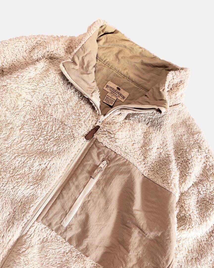 BUFFALO JACKSON FLEECE JACKET (Category: Coats, Jackets and Outerwear) located in Naga. Submitted by vision.zeroarchive (Listing ID 1432237786, Image 3). Description: 📐 Size: L 📏 Length: 29 | Width: 23.5 ✨ Condition: 10/10 📝 Notes: None / Normal signs of use ━━━━━━━━━━━━━━ 💰 MINE: ₱249 +SF ━━━━━━━━━━━━━━ ⚠️ QUICK NOTES: • Manage your expectations • Color may vary due to lighting.