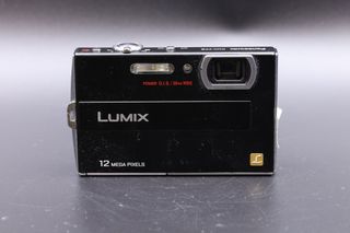 （分類：）位於 。 由 fukwa_camera 提交（商品編號 1432202670，圖片 1）。簡介： 。