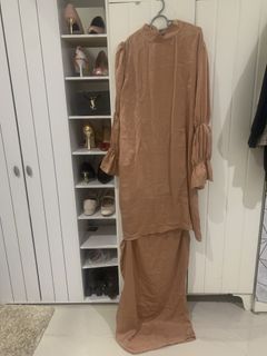 (Category: ) located in . Submitted by tyrapreloved24 (Listing ID 1432375372, Image 1). Description: .
