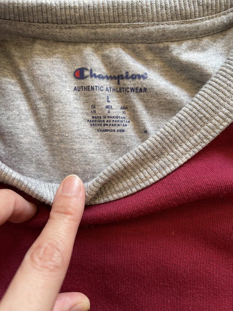 Champion sweatshirt (Category: Coats, Jackets and Outerwear) located in Manila. Submitted by declutterfindss (Listing ID 1432247113, Image 3). Description: PLS READ FIRST Authentic Champion bought in US. Used only twice NO flaws. Posted all the photos so pls dont ask for more FIRM WITH THE PRICE WILL NOT REPLY TO LOW BALLERS Size Large SF c/o buyer via Gogoxpress ONLY or same day delivery (grab,lalamove etc) MOP Bpi or Gcash only Pick up in Manil