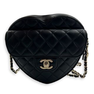 (Category: ) located in . Submitted by carousellluxury (Listing ID 1422829651, Image 1). Description: .