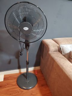 (Category: ) located in . Submitted by pacos22 (Listing ID 1432358238, Image 1). Description: .